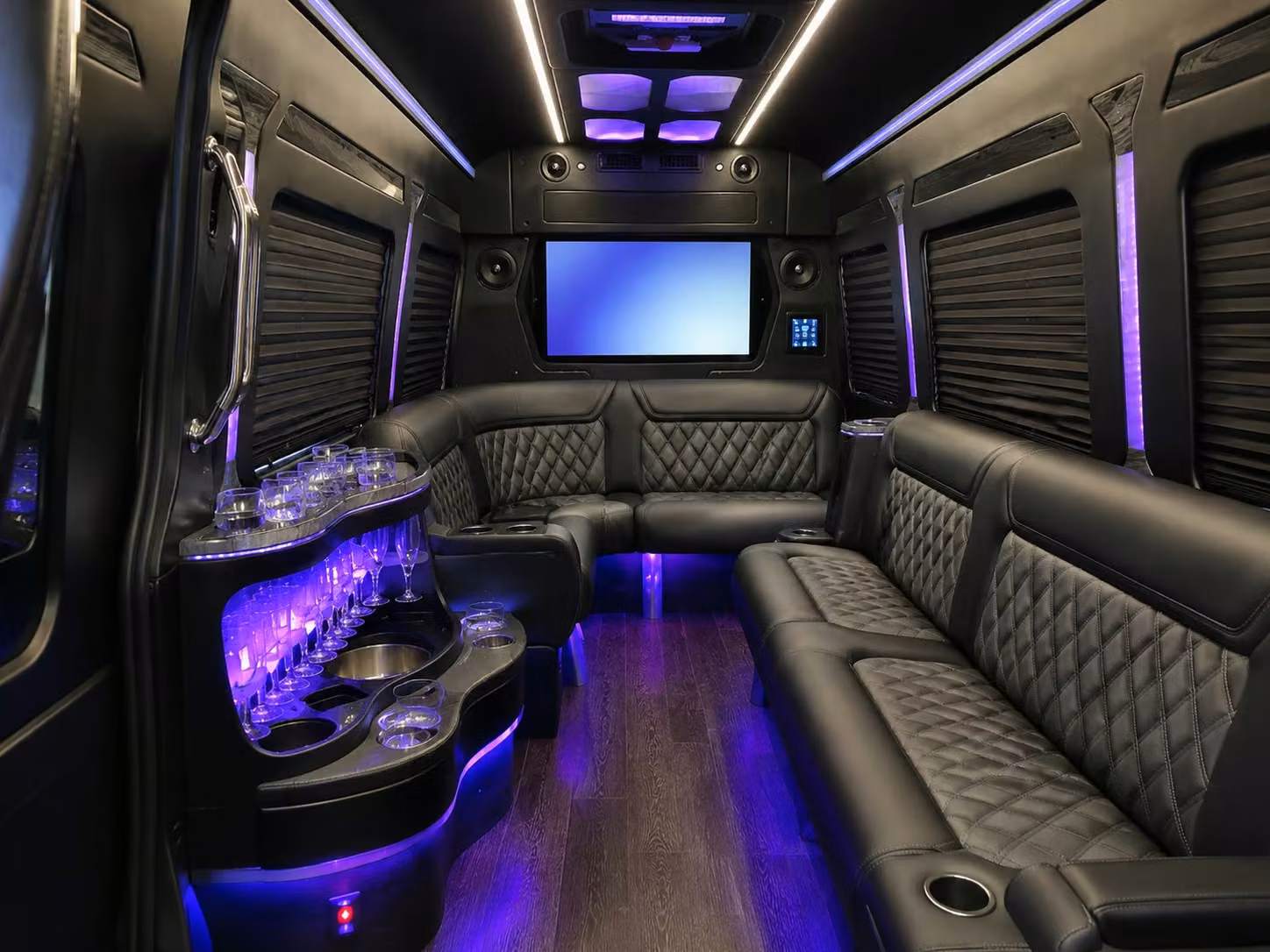 airport shuttle transportation for round rock corporate groups